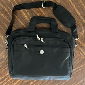 Dell Black Laptop Bag (17”W x 13”H)